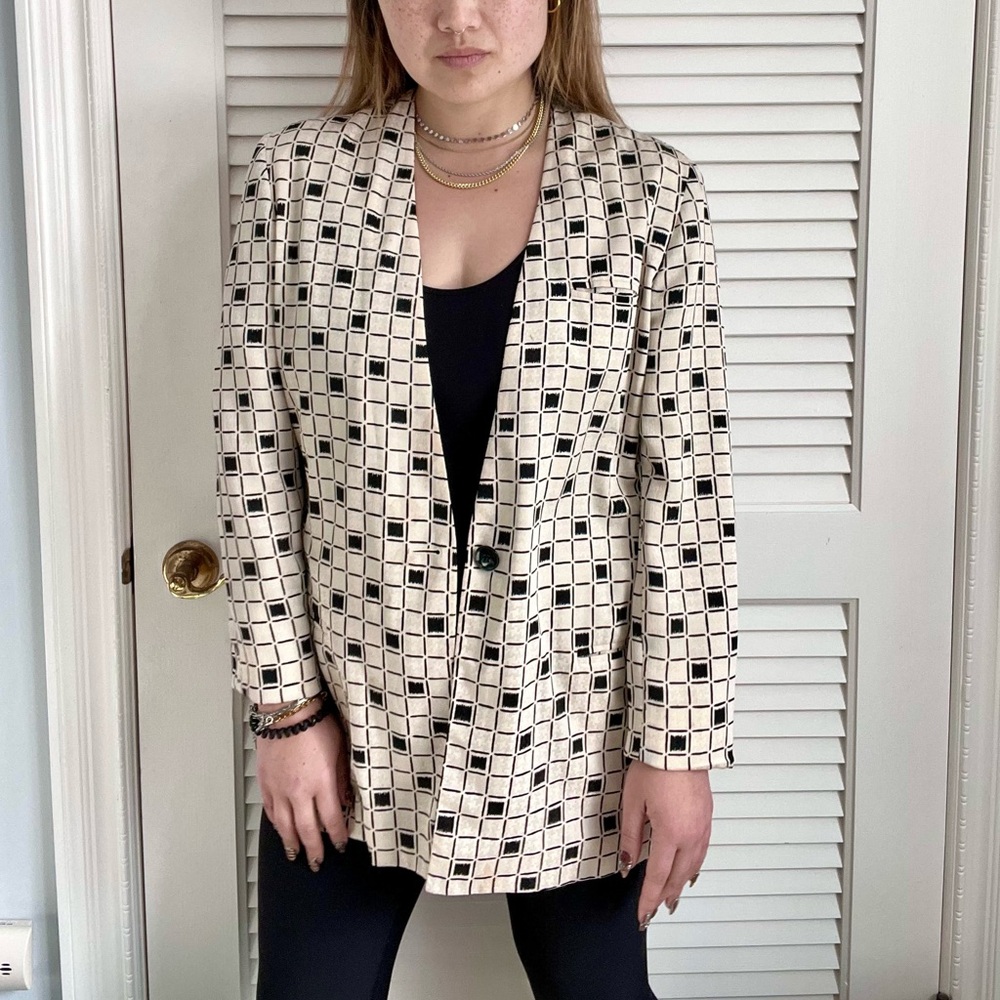 Oleg Cassini Cream and Black Geometric Blazer